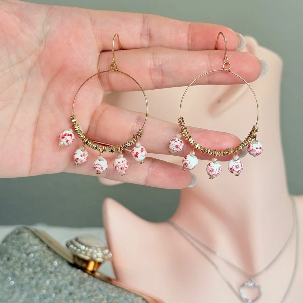 ⚜️ Gold and Red Beaded Hoop Earrings